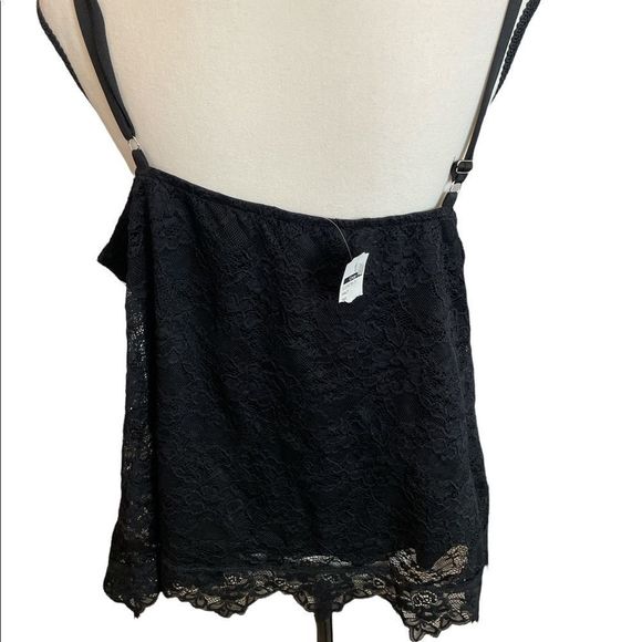 NWT Beautiful black lace camisole size 2X - Picture 2 of 5